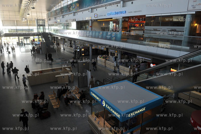 Port lotniczy Poznan - Lawica im. Henryka Wieniawskiego.
19.05.2012...