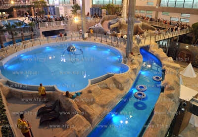 Otwarcie Aquaparku Reda w Redzie. Atrakcją jest akwarium,...