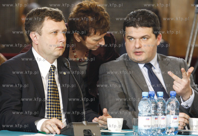 Sopot. Sesja Rady Miasta. Debata nad wnioskiem o odrzucenie...