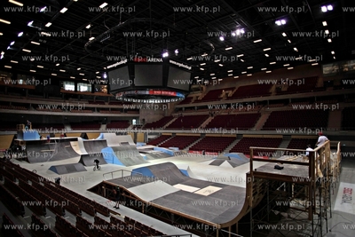 Ergo Arena prawie gotowa na zawody sportow ekstremalnych...