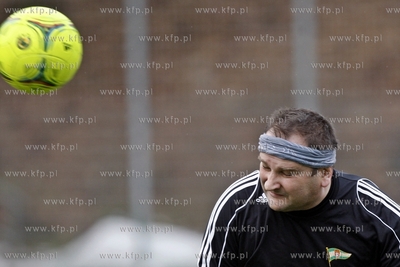 Gdansk. Boisko przy ul. Traugutta.  Sylwestrowy mecz...