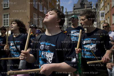 Parada ul. Długą i Długi Targ w Gdańsku kończąca...