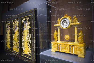 Europejskie Centrum Solidarności. Wystawa prac bursztynnika...