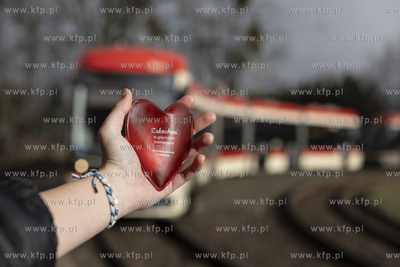 Specjalnie udekorowany walentynkowy tramwaj Bombardier...