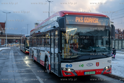 Konferencja poświęcona zmianie operatorów na 18...