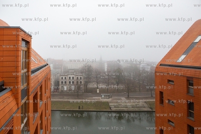 Dolne Miasto Gdańsk. Widok z budynku przy ulicy Toruńskiej....