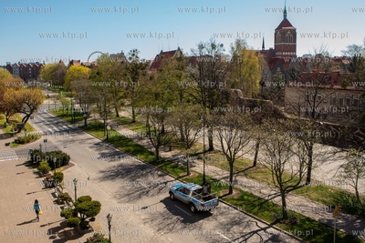 Gdańsk, Podwale Staromiejskie. W związku z epidemią...