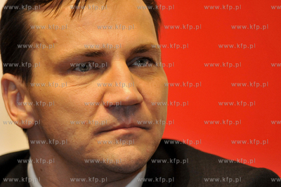 Gdansk. Spotkanie Radoslawa Sikorskiego, ministra spraw...