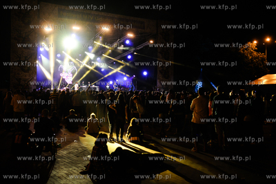Gdansk. Scena Letnia. Festiwal MTV Gdansk Dzwiga Muze....