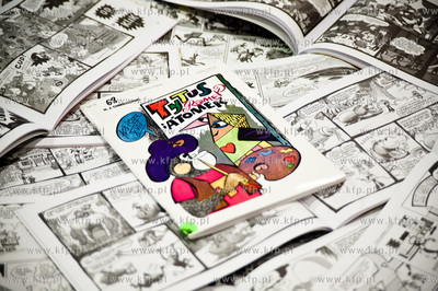 Gdansk. Biblioteka Manhattan w CH Manhattan. Kolekcja...