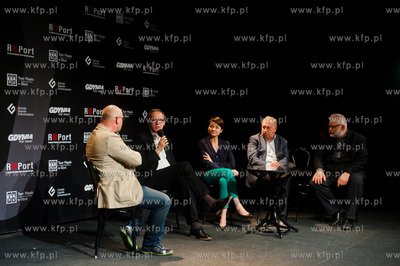 Gdynia. Teatr Miejski im. Witolda Gombrowicza. Festiwal...