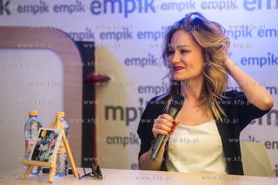 Gdansk. Salon Empik w C.H. Galeria Baltycka. Spotkanie...