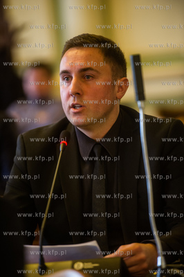 Gdansk. Nowy Ratusz. XXXVI Sesja Rady Miasta Gdanska....