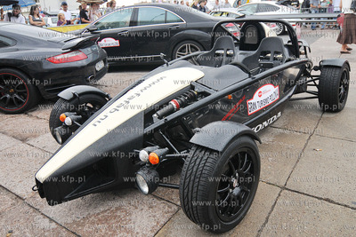 W ramach Gran Turismo Polonia 2010, w Gdyni pojawily...