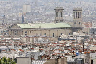 Montmartre - historyczna dzielnica Paryza polozona...