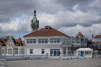 Sobota 25 kwietnia 2020 roku w Sopocie, godziny przedpołudniowe...