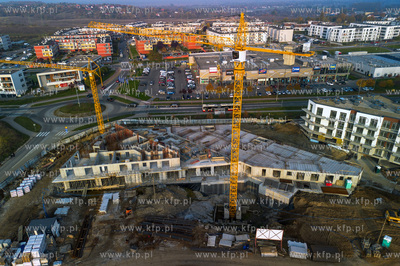 Budowa kolejnego budynku na osiedlu Pruszcz Park przy...