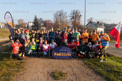 Biało-czerwony parkrun na terenie Parku Kulturowego...