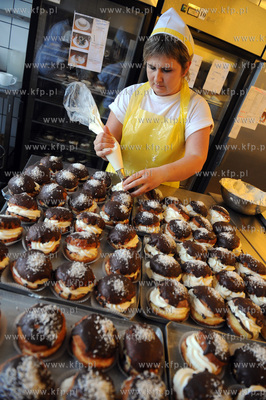 Piekarnia-cukiernia PELLOWSKI w Gdansku. Trwaja przygotowania...