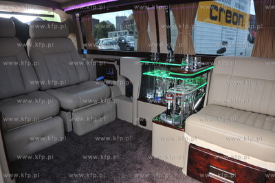 Przygotowanie do koncertu bedacego czescia uroczystosci...