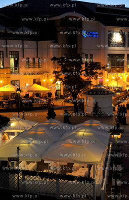 Sopot. ul. Bohaterow Monte Cassino popularny Monciak...