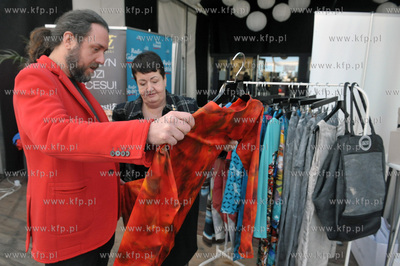 Zatoka Kobiet czyli Dzien Kobiet w Zatoce Sztuki w...