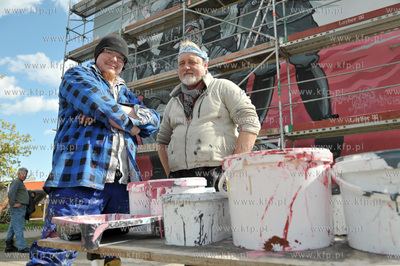 Nowy murales Zolnierze Wykleci autorstwa artystow Rafala...