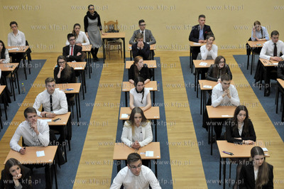 Egzamin maturalny w XX LO w Gdansku w dzielnicy Piecki-Migowo,...
