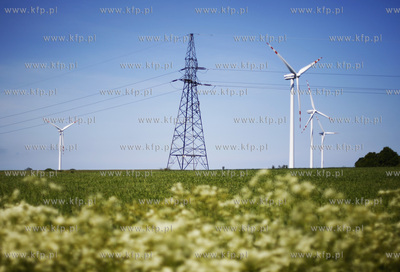 Elektrownia wiatrowa w okolicach Jastrzebiej Gory....