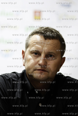 Hala widowiskowo-sportowa na granicy Gdanska i Sopotu....