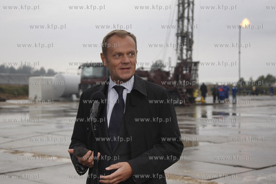 Premier Donald Tusk odwiedził w Lubocinie (powiat...