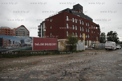 Gdansk. Budowa kamienicy mieszkalnej przy ul. Chmielnej.
20.08.2013
fot....
