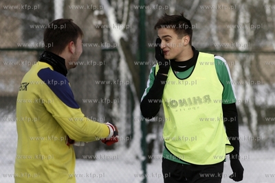 Gdansk Zaspa. Pilkarski turniej dzikich druzyn Do przerwy...