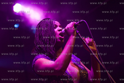 Siesta Festival. Koncert Charlotte Dipanda w Klubie...