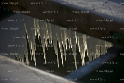 Oblodzone molo w Gdańsku Brzeźnie.
04.01.2016
fot....