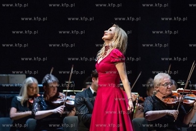 Uroczystoscii 75. urodzin Lecha Walesy i 35 rocznicy...