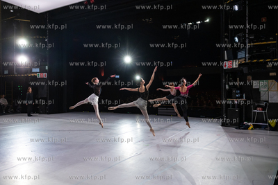 B Jak Balet, czyli otwarta próba zespołu baletu Opery...