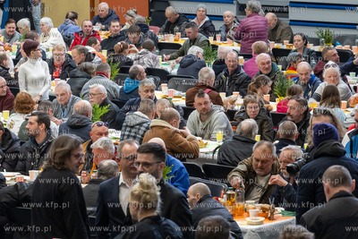 Hala 100-lecia Sopotu. Wielkanocne śniadanie dla potrzebujących....