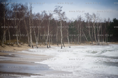 Ggansk. Gorki Zachodnie. Wysoka fala i calkowicie zalana...