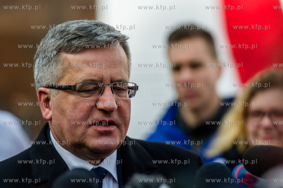 Gdansk. Targ Weglowy. Konferencja Prezydenta Bronislawa...