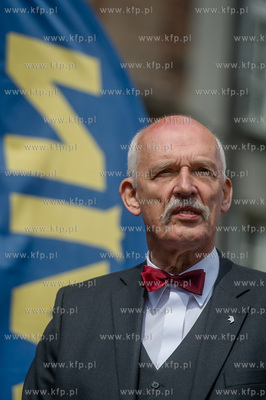 Gdansk. Manifestacja przeciwko podatkowi PIT, zorganizowana...