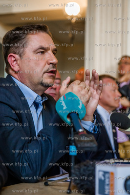 Gdansk. Konferencja prasowa Przewodniczacego Komisji...