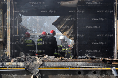 Kamien Pomorski/Zachodniopomorskie. Pozar hotelu socjalnego...