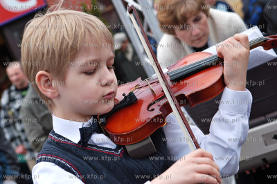Zjazd uczestnikow Kindertransprtow i zwizane z tym...