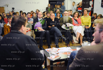 Gdansk. Swietlica Krytyki Politycznej. Spotkanie promujace...