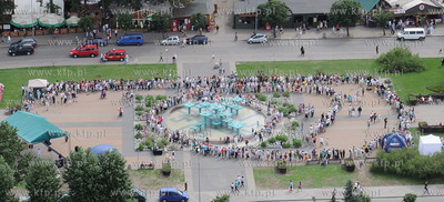 Gdynia. Skwer Kosciuszki. Wymiana zwyklych dwuzlotowek...