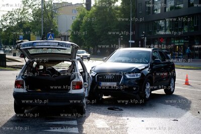 Gdansk. Wypadek na skrzyzowaniu ul. Kartuskiej i Pohulanki....