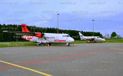 Plyta postojowa Portu Lotniczego im Lecha Walesy Gdansk...