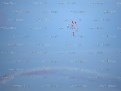 Próby lotnicze przed pokazami z okazji Dni Marynarki...