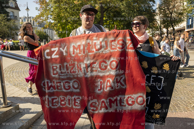 Sopot. Marsz dla zdrowia psychicznego i przejście...